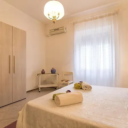 Cervi Flat Close To The Sea And The Historic Centre Of Apartment