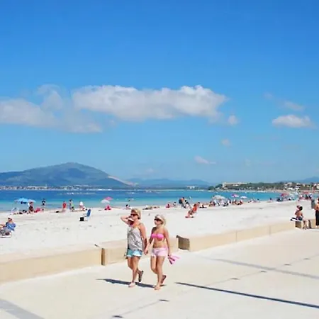 Cervi Flat Close To The Sea And The Historic Centre Of